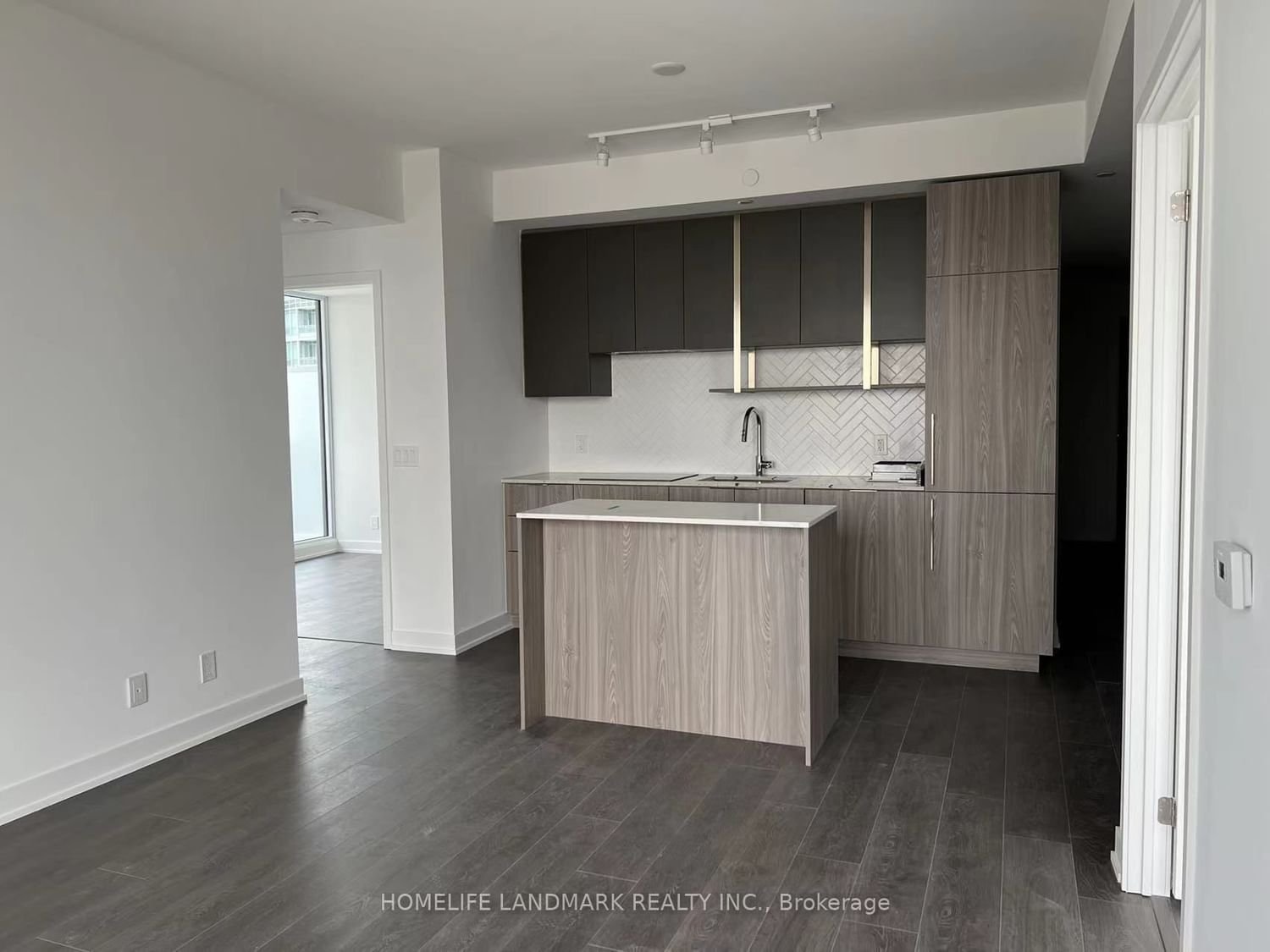 15 Holmes Ave, unit 2304 for rent - image #8