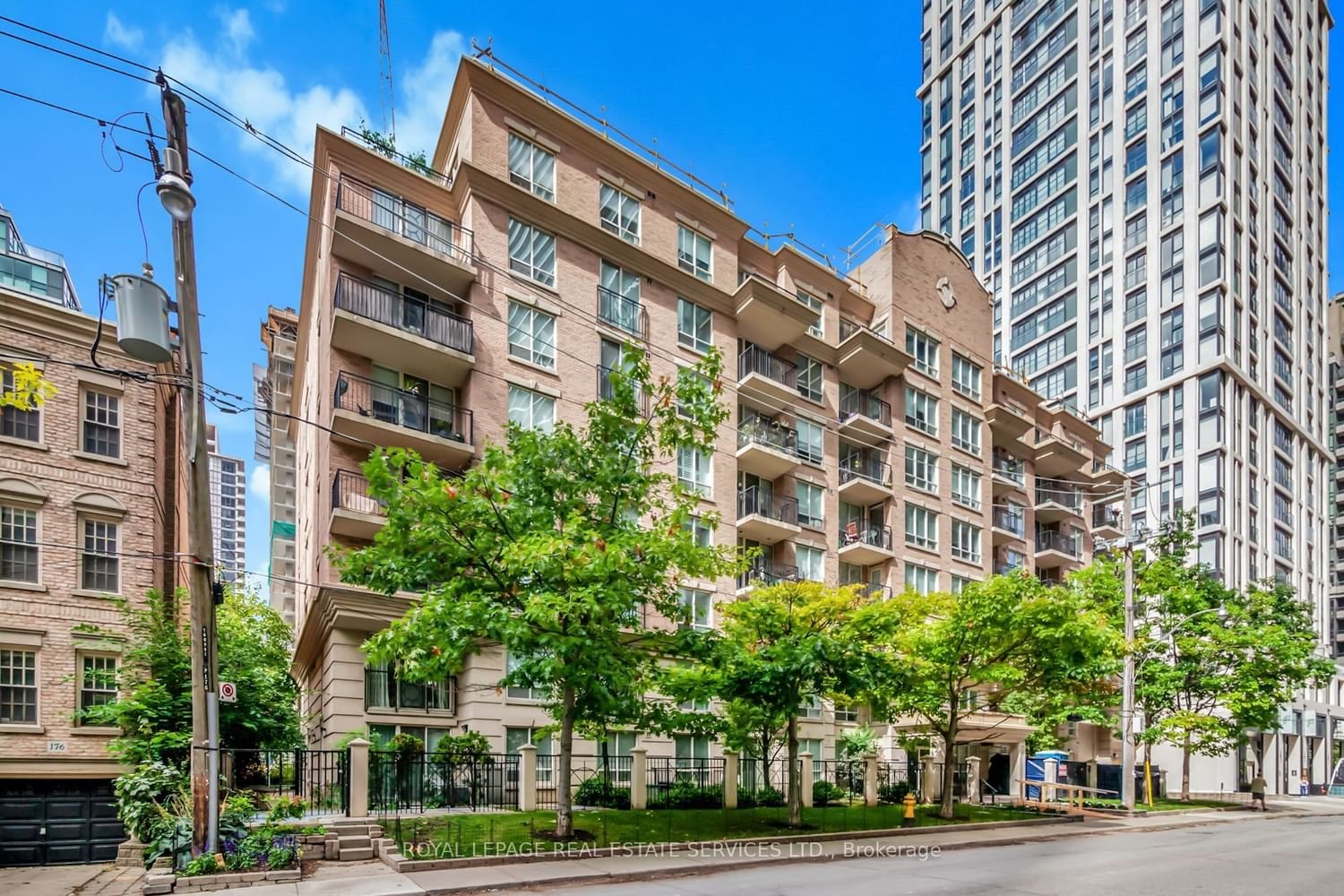 188 Redpath Ave, unit 605 for sale - image #1