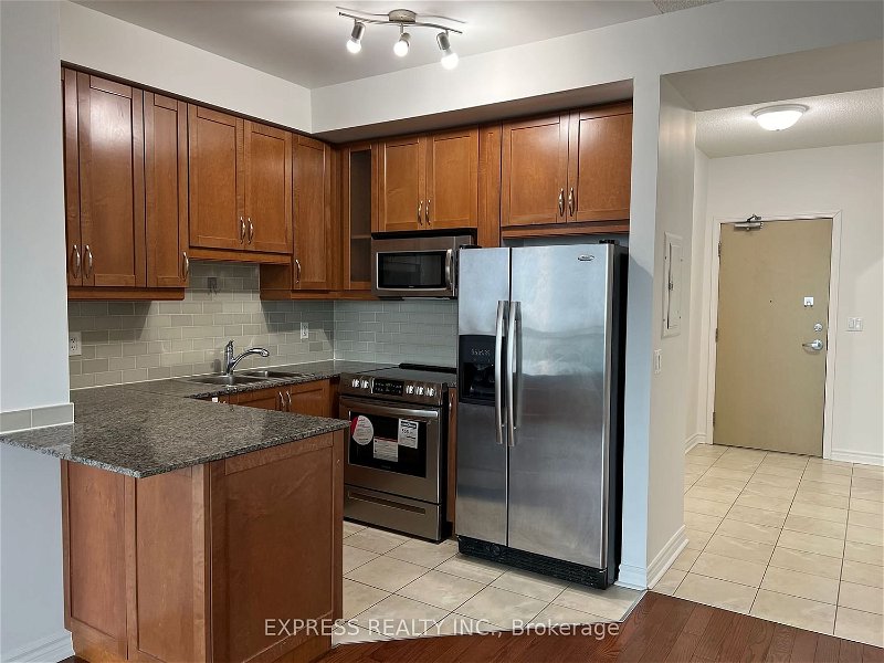 18 Holmes Ave, unit 1402 for rent - image #1