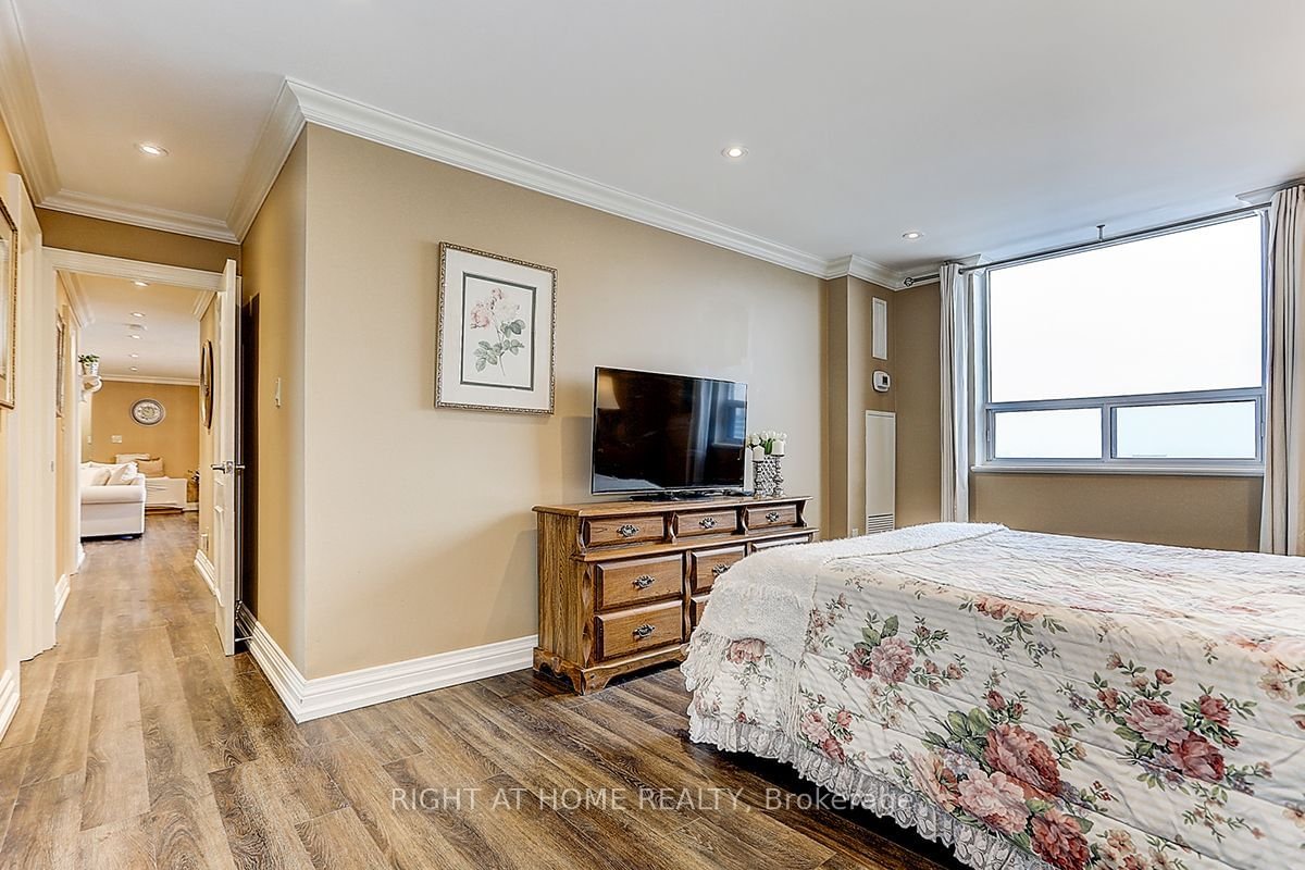 10 Muirhead Rd, unit 2306 for sale - image #21