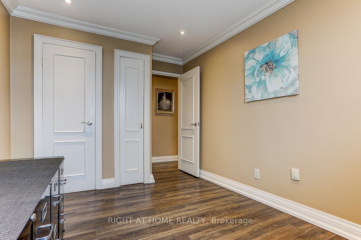 10 Muirhead Rd, unit 2306 for sale - image #24