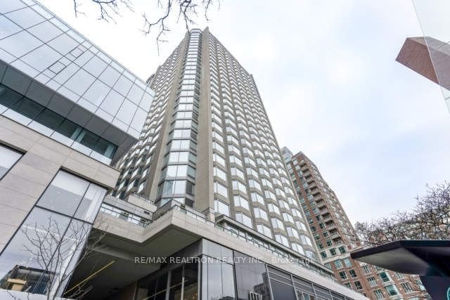 155 Yorkville Ave, unit 713 for sale - image #1