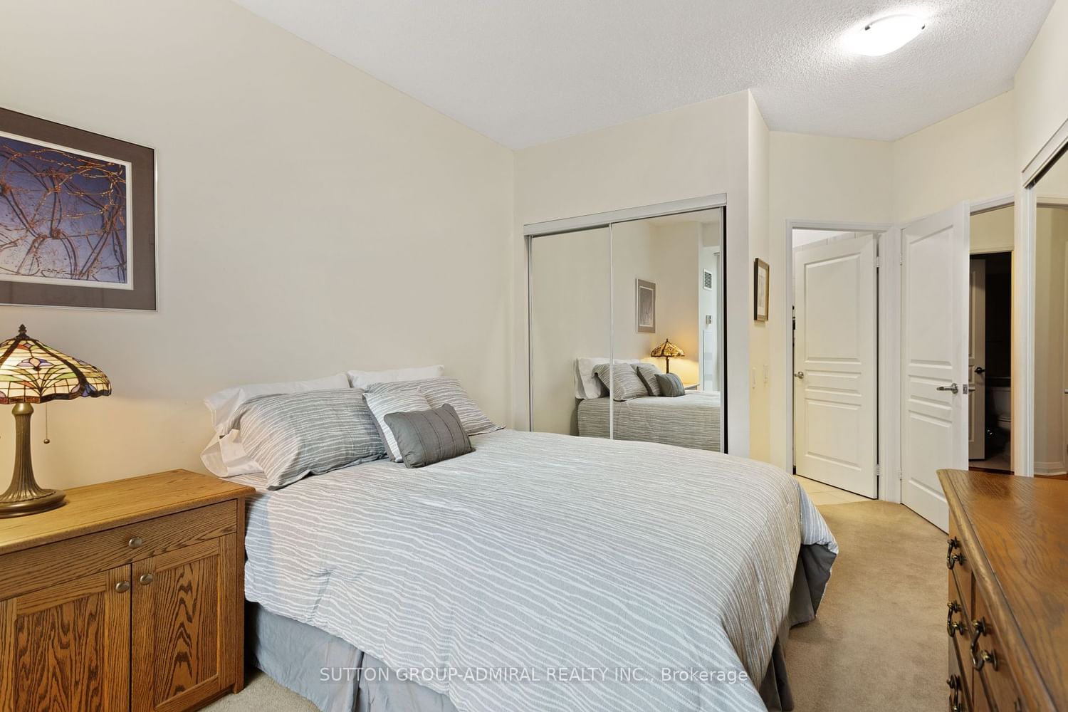 1121 Bay St, unit 707 for sale - image #12