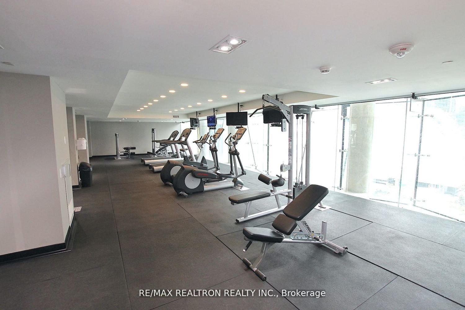 224 King St W, unit 2901 for rent - image #24