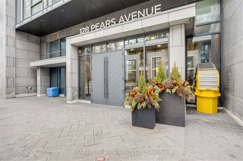 128 Pears Ave, unit 409 for sale - image #1