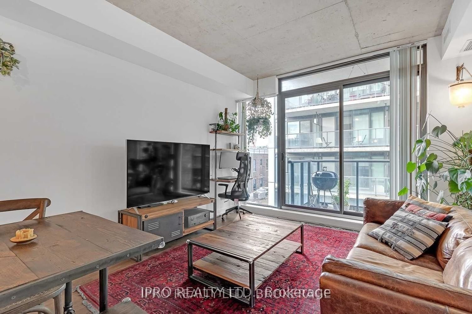 560 King St W, unit 624 for rent - image #11