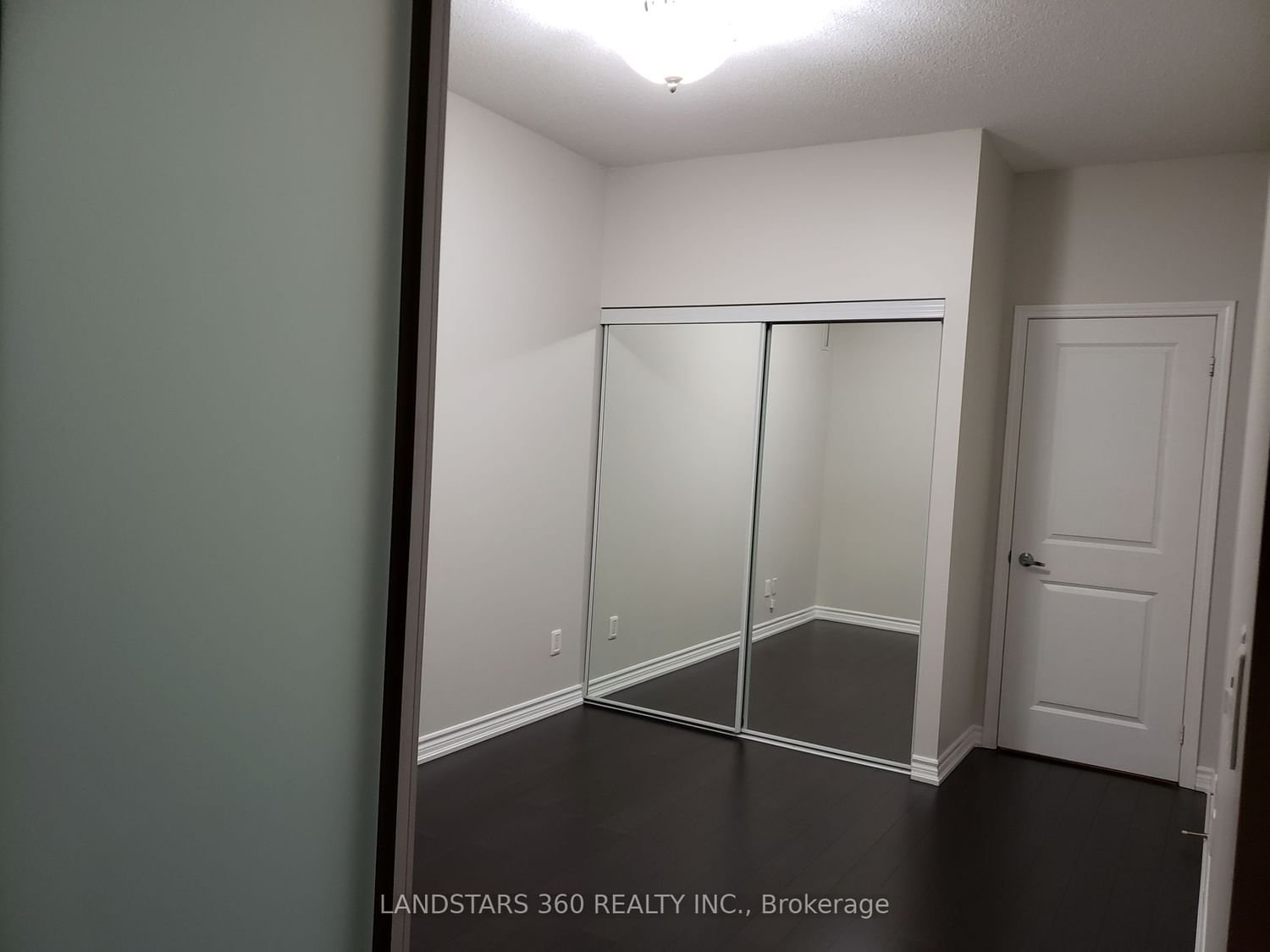 2885 Bayview Ave, unit 441 for rent - image #4