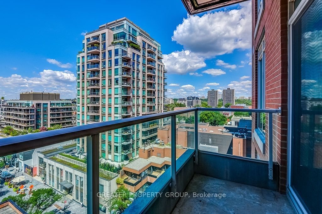 61 Yorkville Ave, unit 802 for rent - image #12