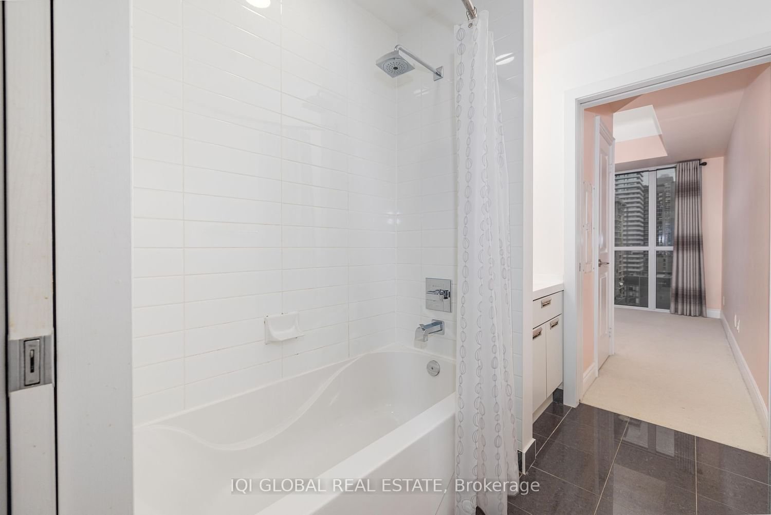 28 Ted Rogers Way, unit 2107 for rent - image #24