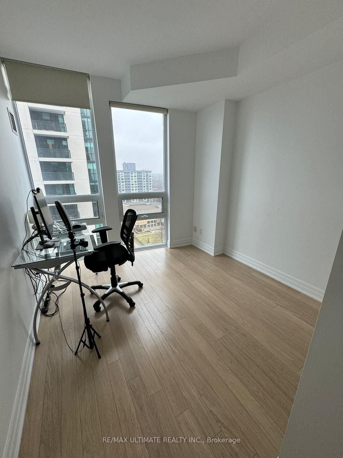 500 St Clair Ave W, unit 1205 for rent - image #15