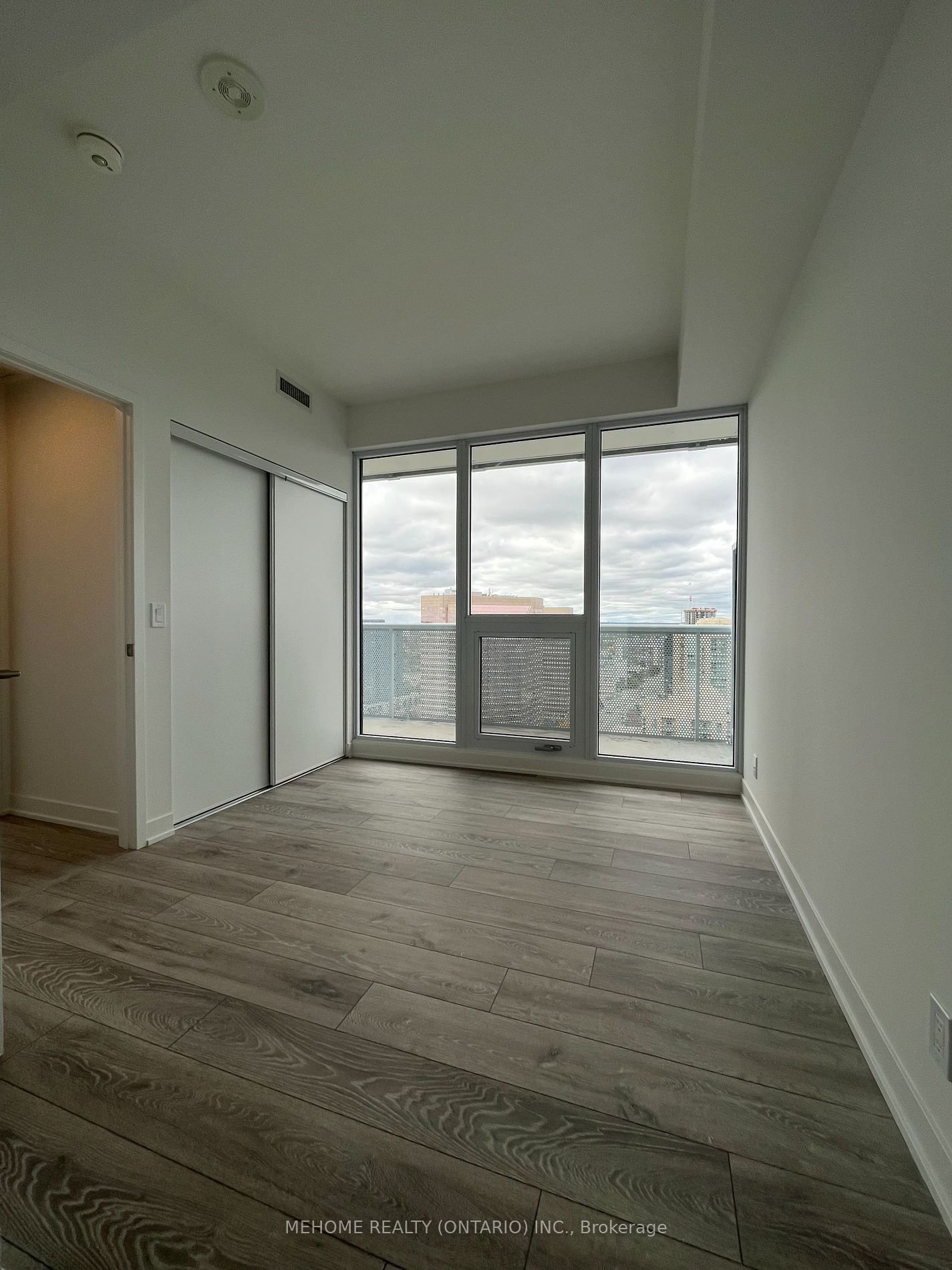 15 Holmes Ave, unit 2604 for sale - image #12