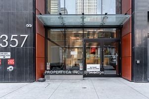357 King St W, unit Ph4201 for rent - image #1