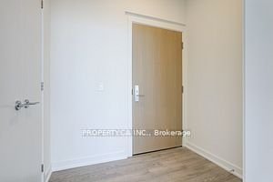 357 King St W, unit Ph4201 for rent - image #5