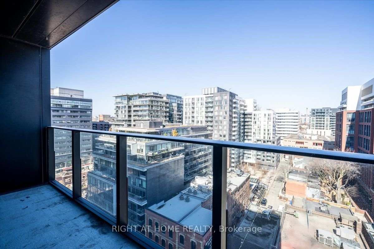 629 King St W, unit 1223 for rent - image #16
