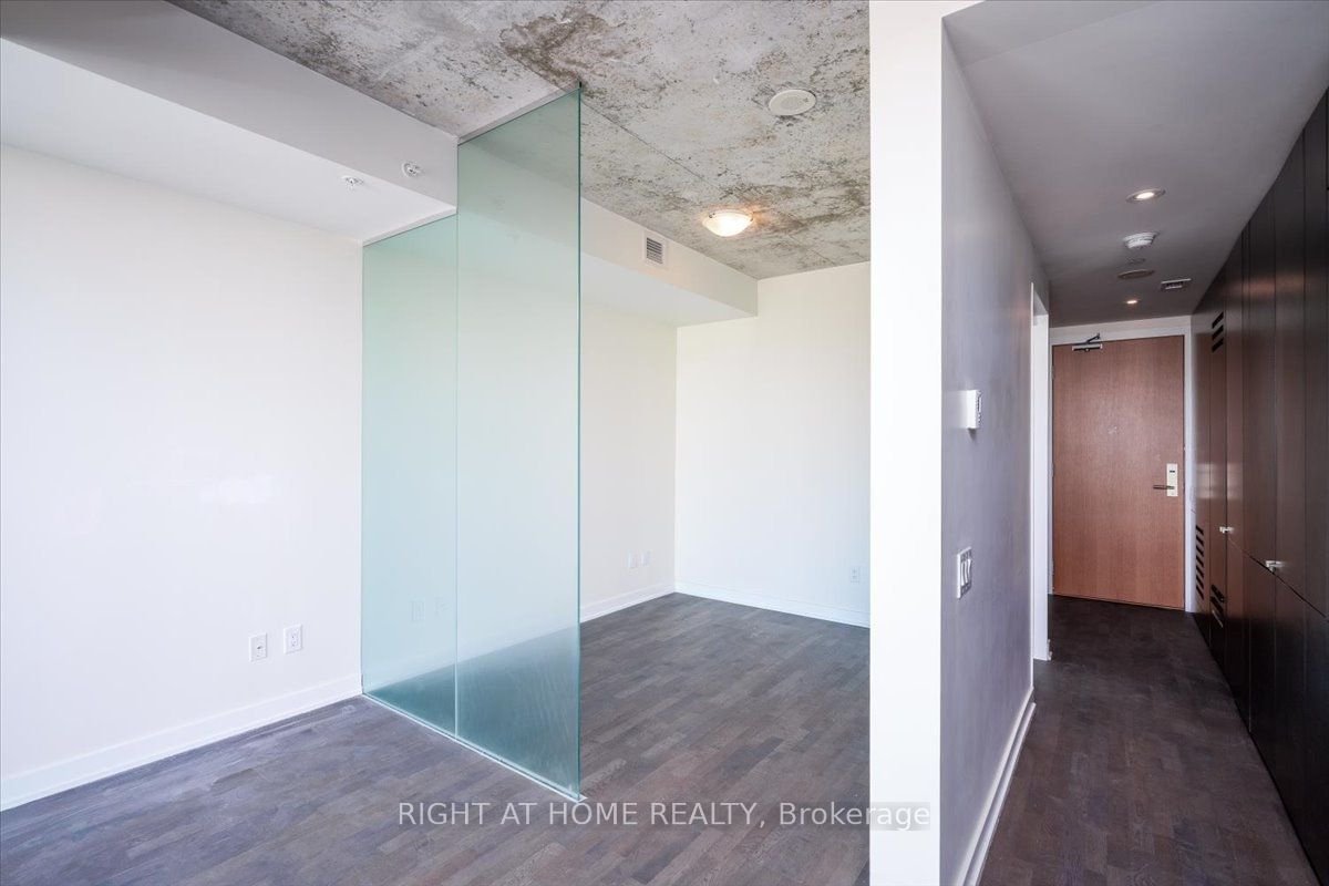 629 King St W, unit 1223 for rent - image #7