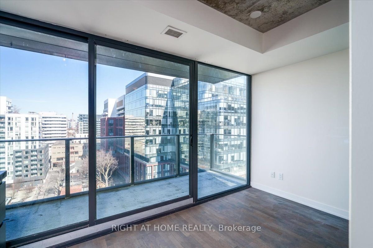 629 King St W, unit 1223 for rent - image #8