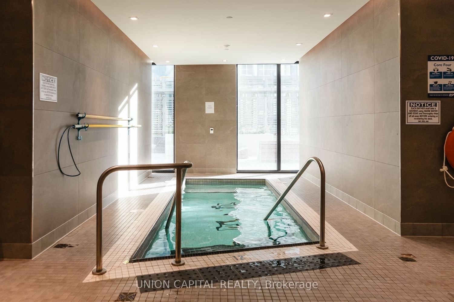 1 Yorkville Ave, unit 4110 for rent - image #25
