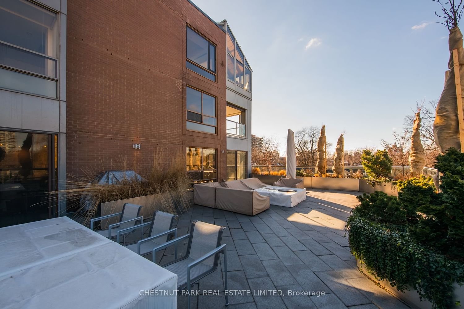 4 Lowther Ave, unit 505 for sale - image #36