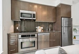89 Dunfield Ave, unit 628 for sale - image #21