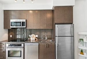 89 Dunfield Ave, unit 628 for sale - image #25