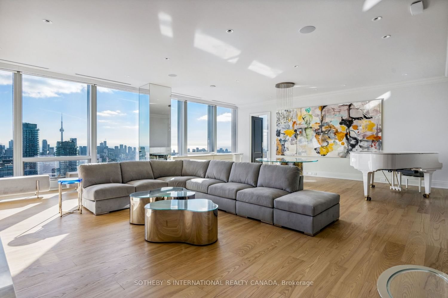 50 Yorkville Ave, unit 4303 for sale - image #4
