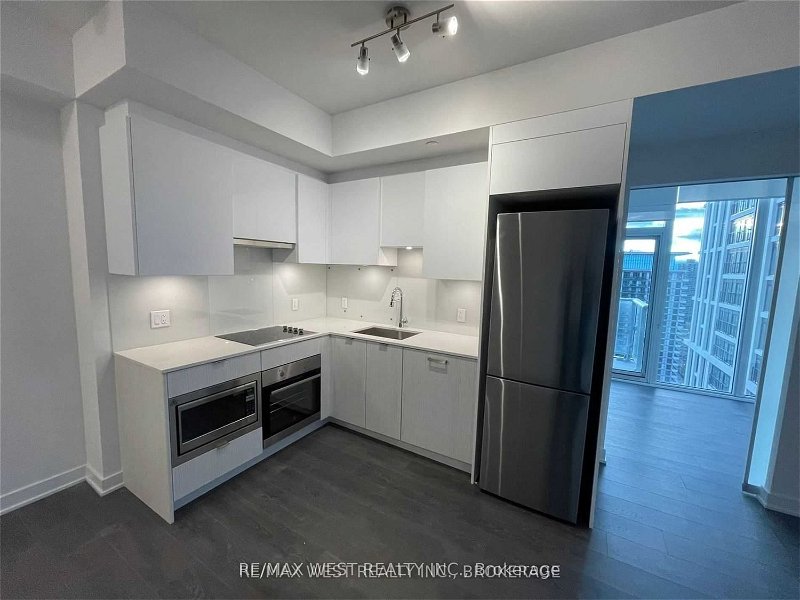 195 Redpath Ave, unit 2912 for rent - image #1