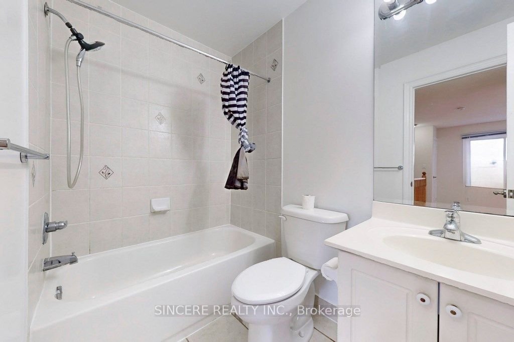 2 Clairtrell Rd, unit C for sale - image #27