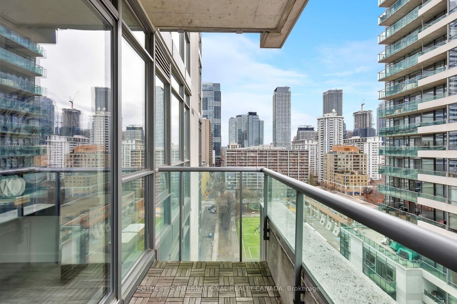281 Mutual St, unit 1406 for rent - image #16
