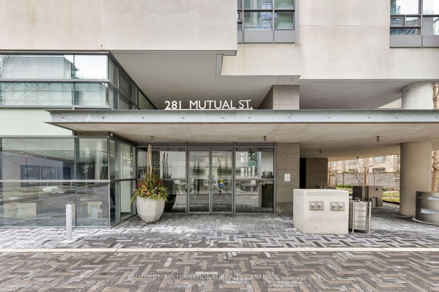 281 Mutual St, unit 1406 for rent - image #21