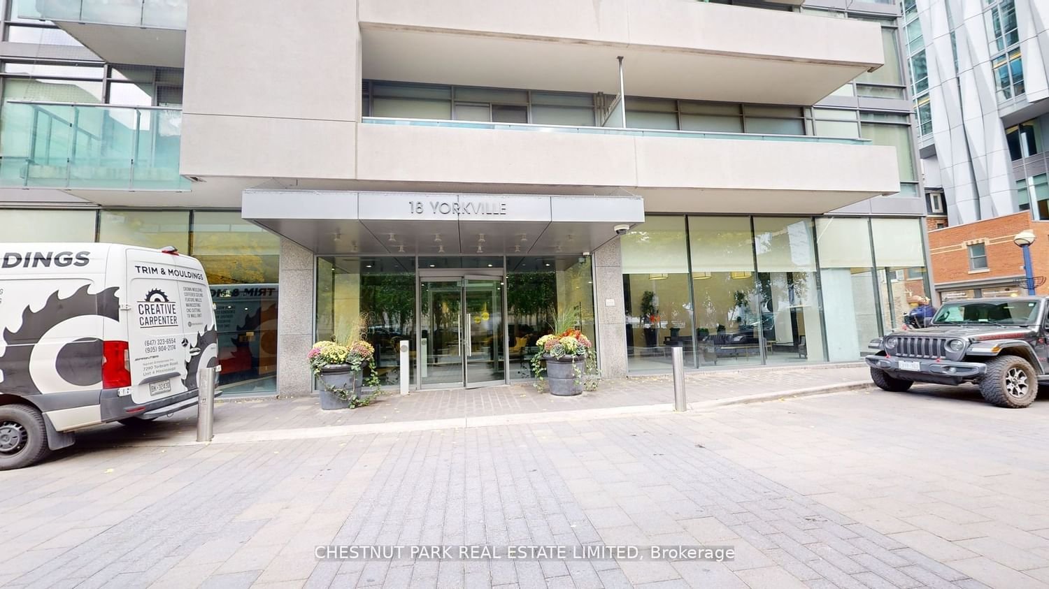 18 Yorkville Ave W, unit 1606 for sale - image #2