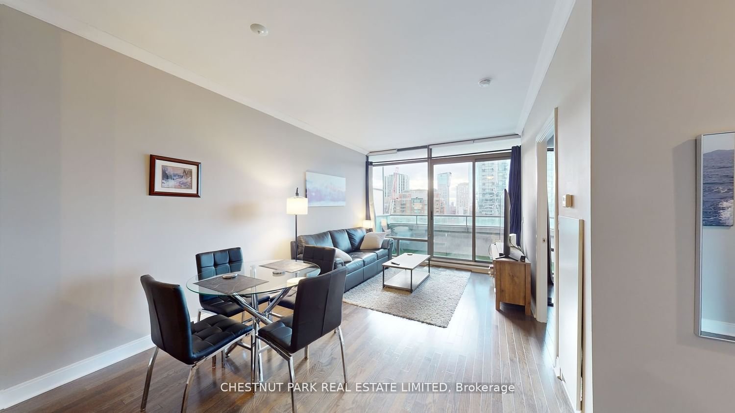 18 Yorkville Ave W, unit 1606 for sale - image #5