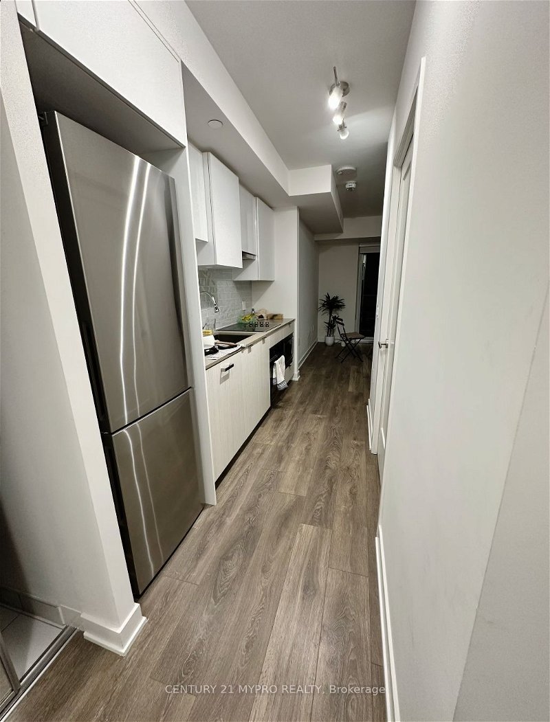 195 Redpath Ave, unit 3416 for rent - image #2