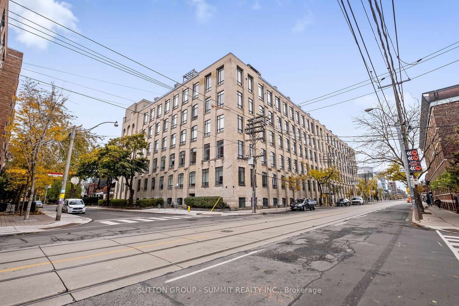 993 Queen St W, unit 220 for rent - image #1