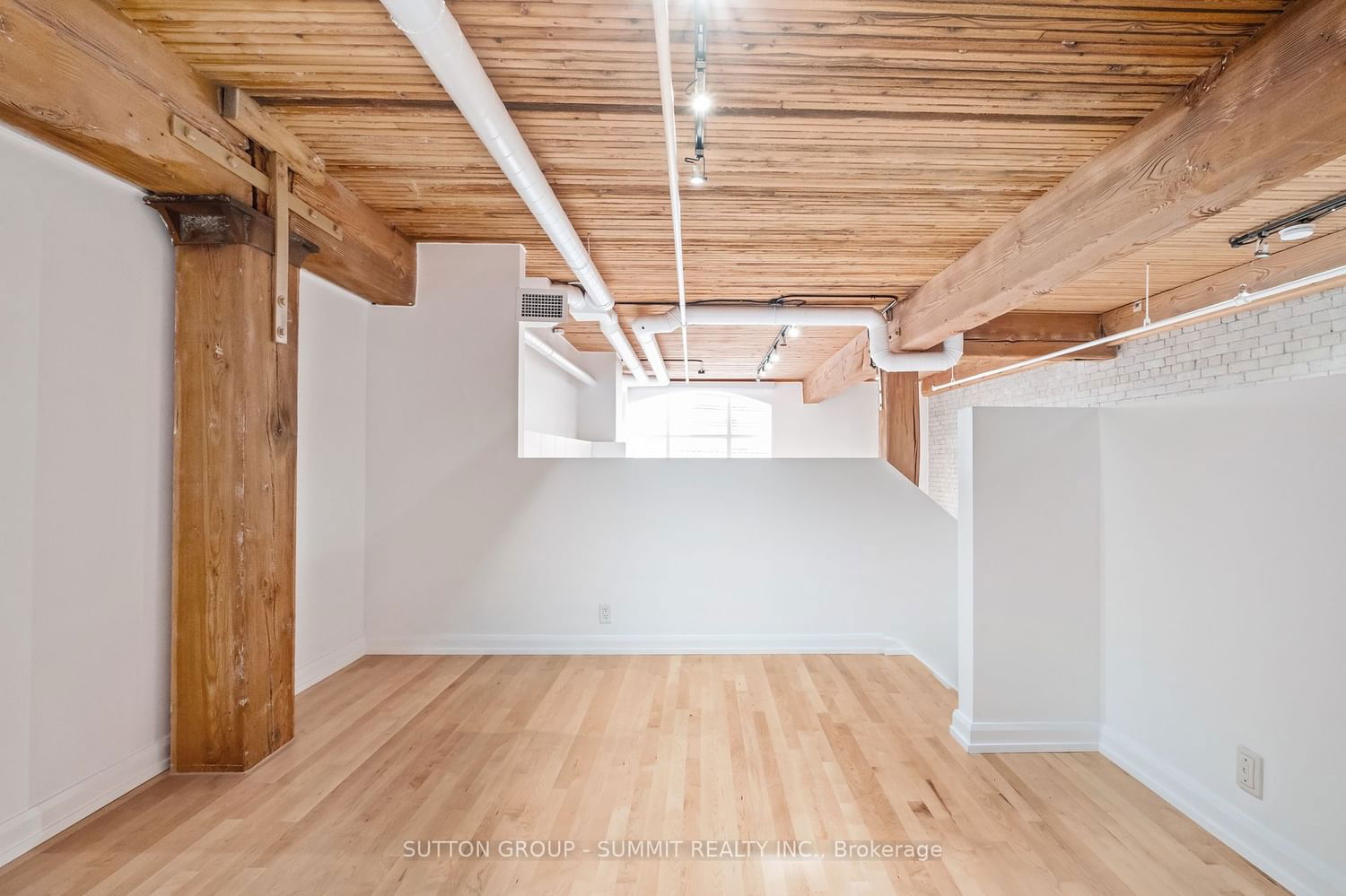 993 Queen St W, unit 220 for rent - image #20