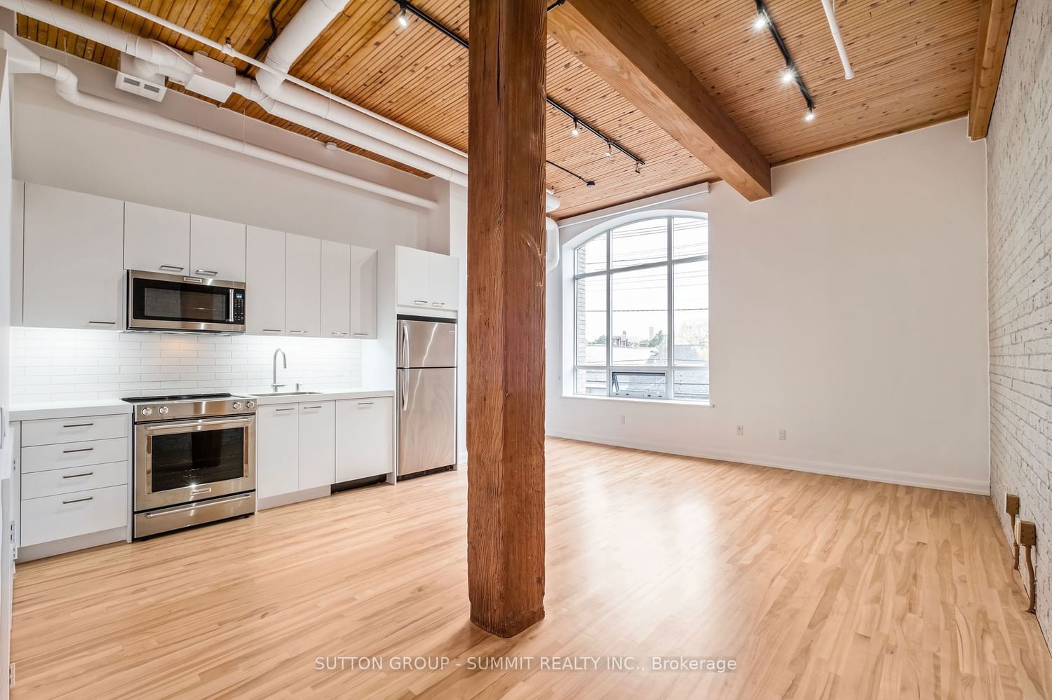 993 Queen St W, unit 220 for rent - image #22