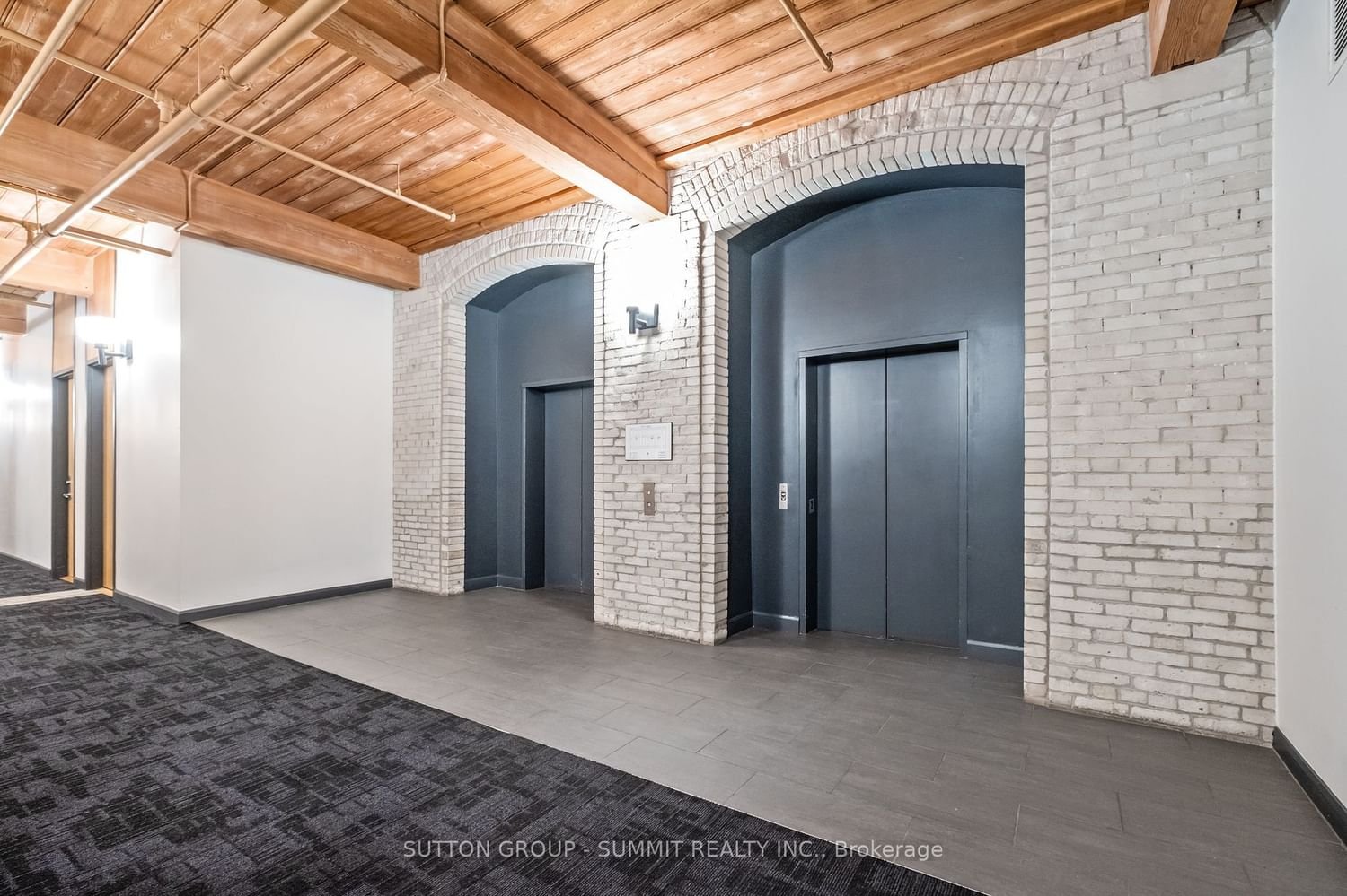 993 Queen St W, unit 220 for rent - image #4