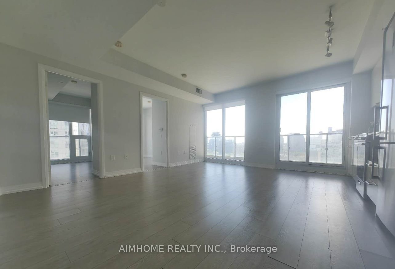 251 Jarvis St, unit 716 for rent - image #6