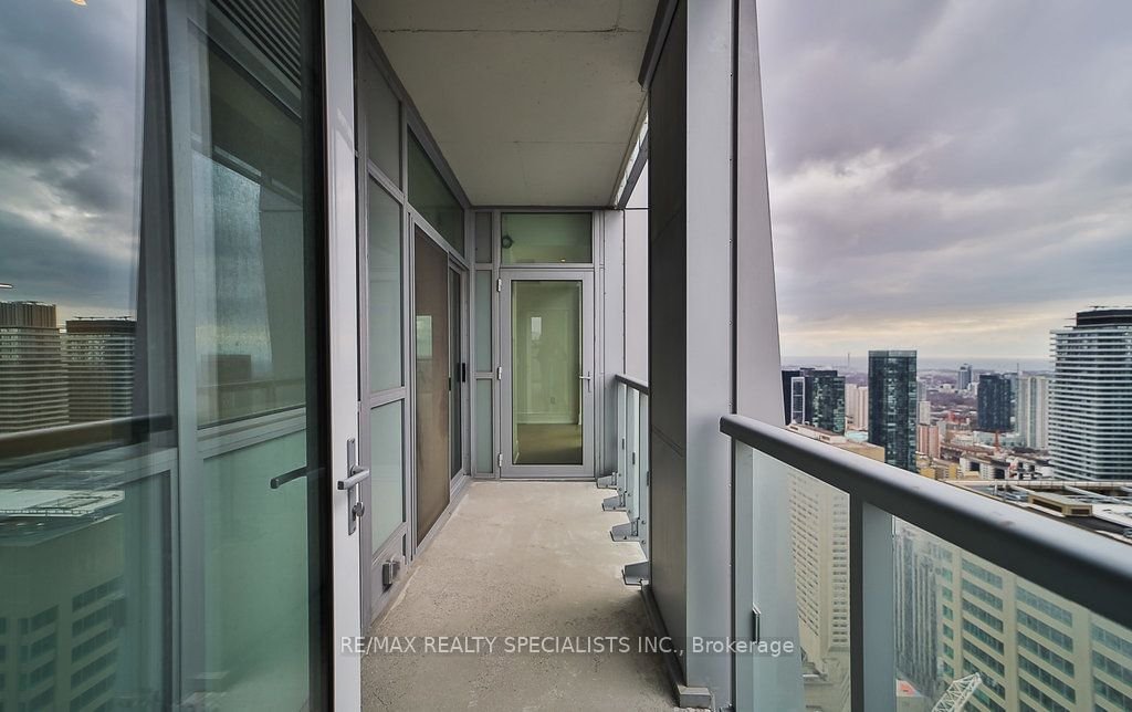 1 Yorkville Ave, unit 5101 for sale - image #10