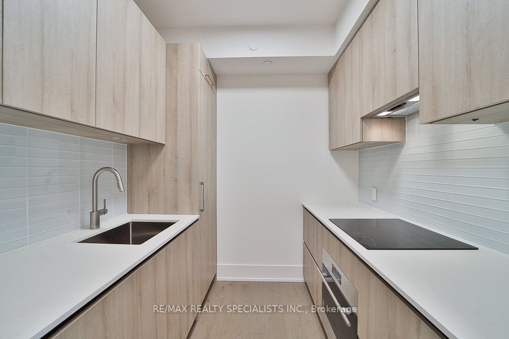 1 Yorkville Ave, unit 5101 for sale - image #16