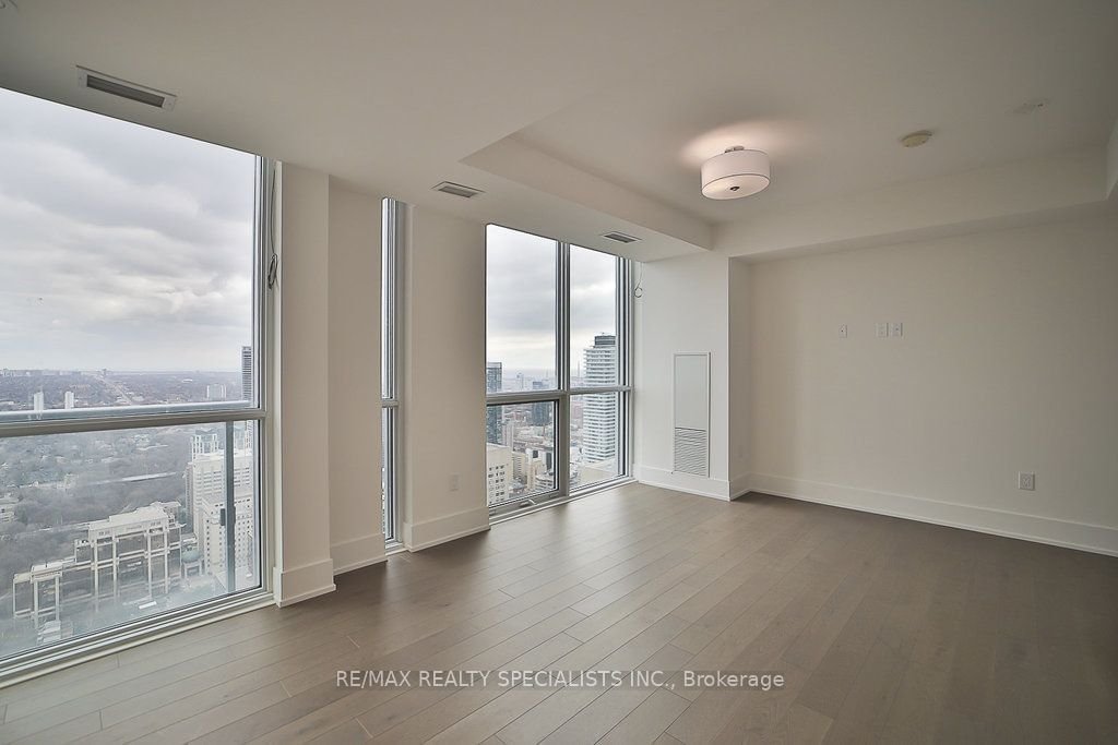 1 Yorkville Ave, unit 5101 for sale - image #21