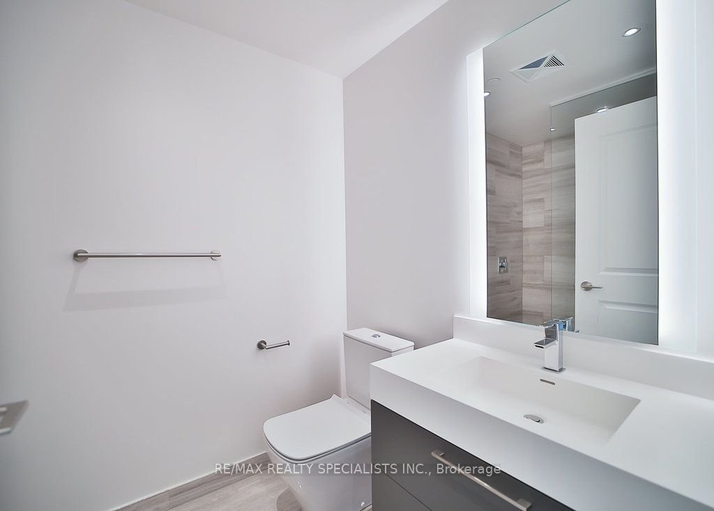 1 Yorkville Ave, unit 5101 for sale - image #24