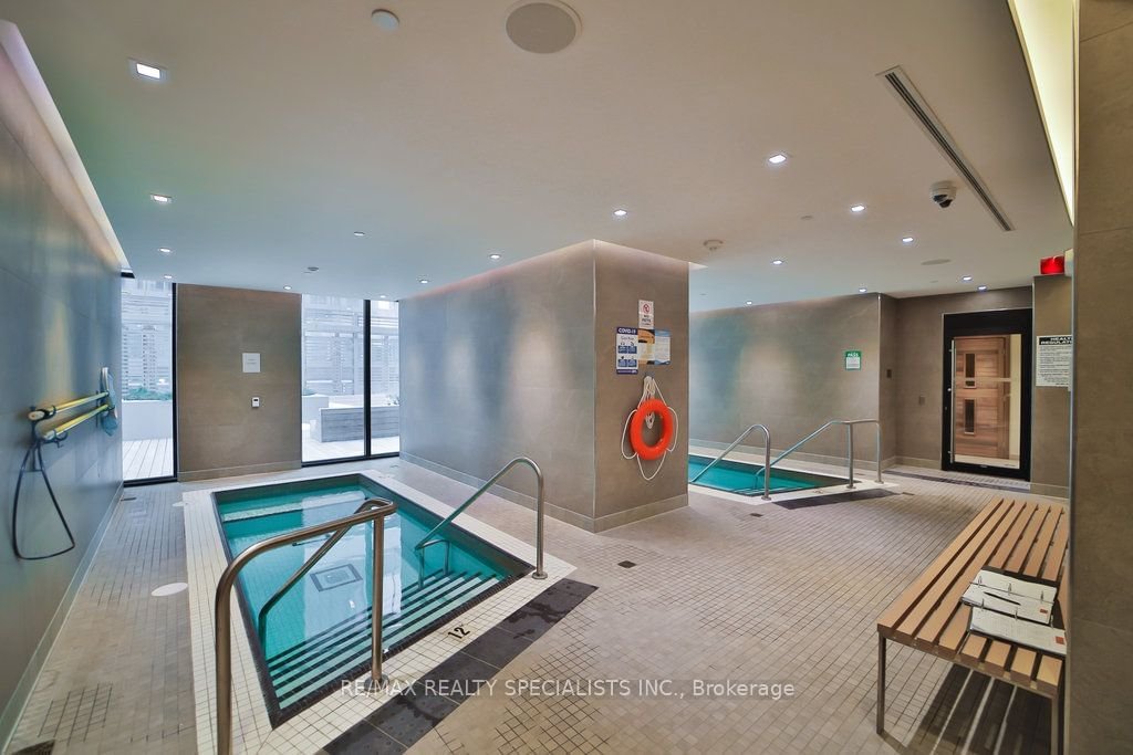 1 Yorkville Ave, unit 5101 for sale - image #33