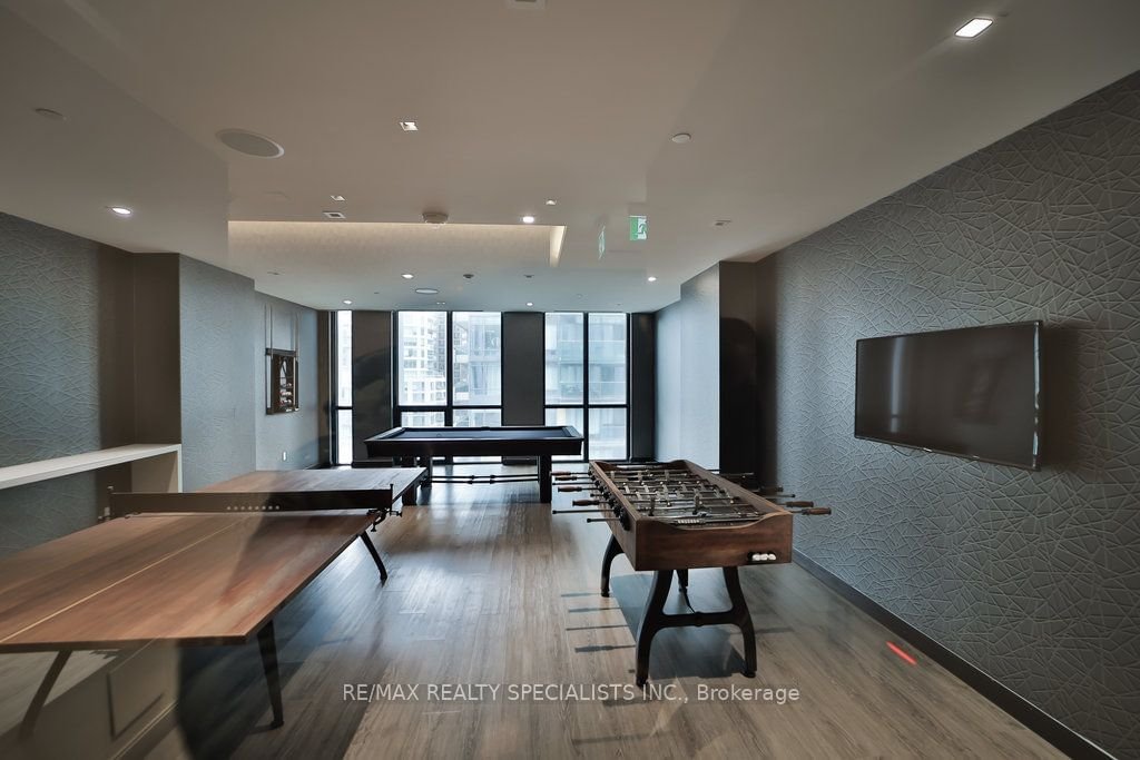 1 Yorkville Ave, unit 5101 for sale - image #38