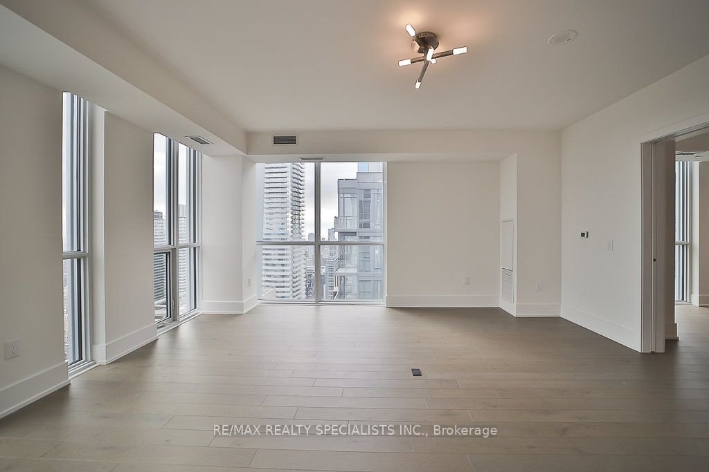 1 Yorkville Ave, unit 5101 for rent - image #22