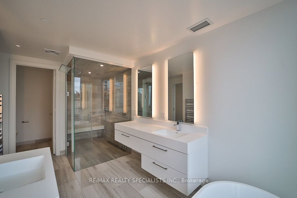 1 Yorkville Ave, unit 5101 for rent - image #32