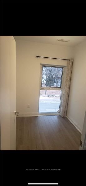 77 Mutual St, unit 204 for rent - image #4