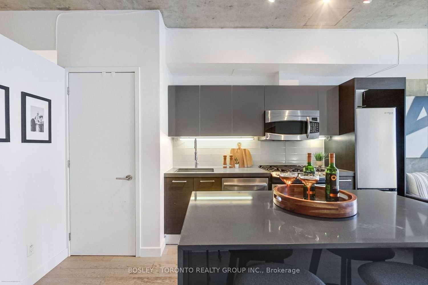 25 Stafford St, unit 410 for rent - image #10
