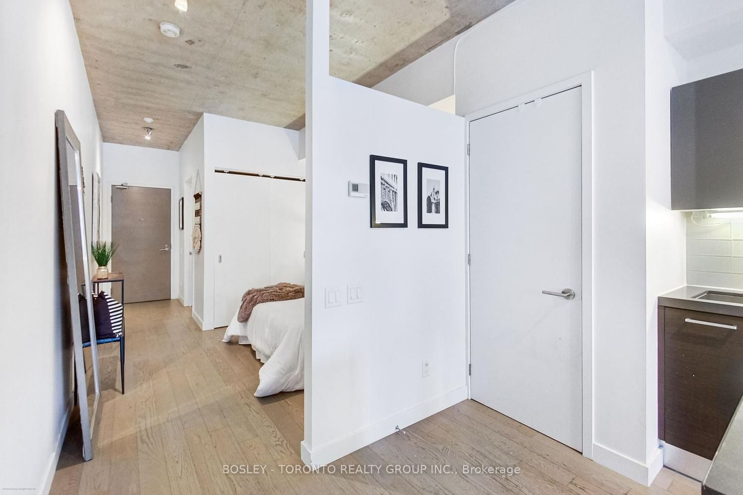 25 Stafford St, unit 410 for rent - image #9