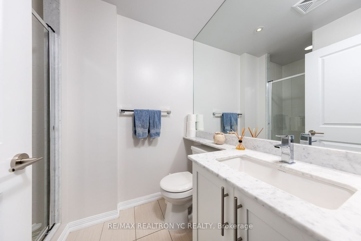 125 Western Battery Rd, unit 2509 for sale - image #16