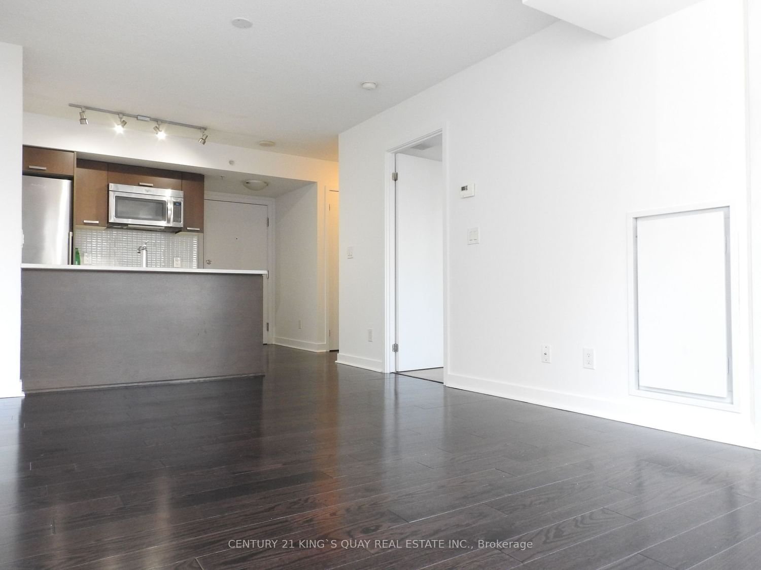 295 Adelaide St W, unit 807 for rent - image #15